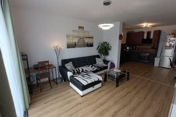 Prodej bytu 3+1 75 m², Janíky Prodej bytu 3+1 75 m², Janíky