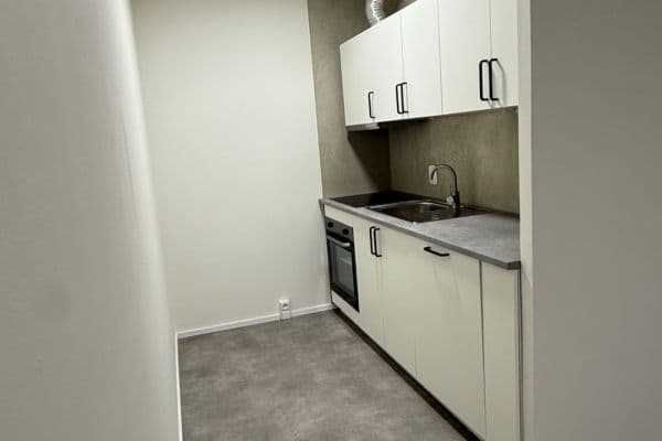 Pronájem bytu 2+kk 51 m², Rajmonova, Praha Pronájem bytu 2+kk 51 m², Rajmonova, Praha