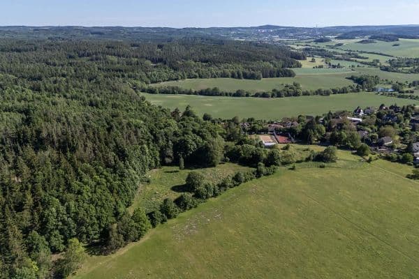 Prodej pozemku 4.612 m², Hluboš Prodej pozemku 4.612 m², Hluboš