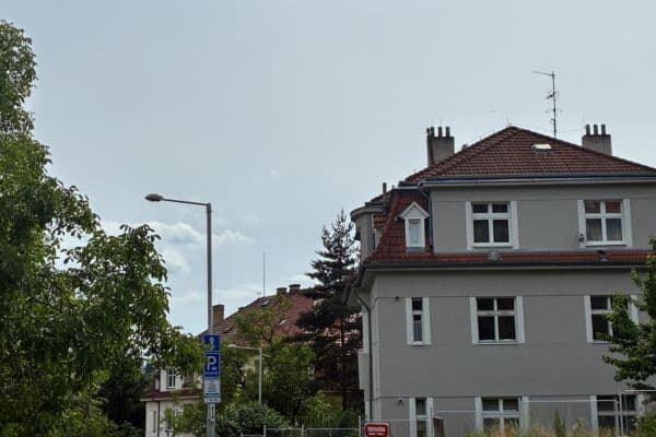 Pronájem bytu 2+kk 50 m², Třístoličná, Praha Pronájem bytu 2+kk 50 m², Třístoličná, Praha