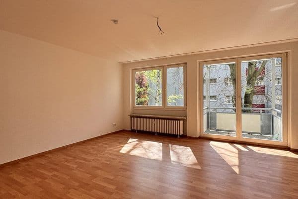Pronájem bytu 3+1 82 m², Paracelsusstraße 7, Bonn Pronájem bytu 3+1 82 m², Paracelsusstraße 7, Bonn