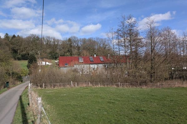 Pronájem bytu 2+1 120 m², Wuppertal, Severní Porýní-Vestfálsko Pronájem bytu 2+1 120 m², Wuppertal, Severní Porýní-Vestfálsko