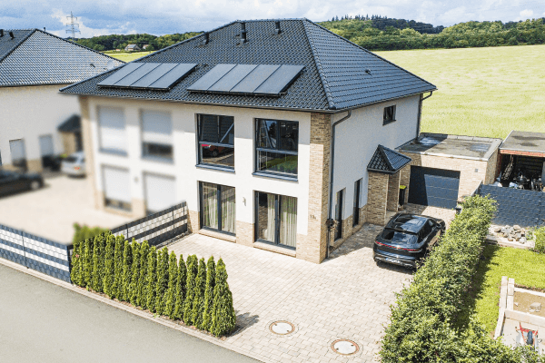 Prodej domu 140 m², pozemek 330 m², Kurt-Schwarzmann-Str. 12B, Bissendorf, Dolní Sasko Prodej domu 140 m², pozemek 330 m², Kurt-Schwarzmann-Str. 12B, Bissendorf, Dolní Sasko