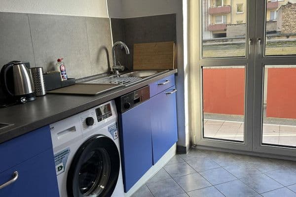 Pronájem bytu 3+kk 88 m², Mannheim, Bádensko-Württembersko Pronájem bytu 3+kk 88 m², Mannheim, Bádensko-Württembersko