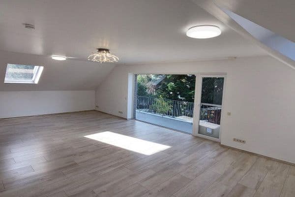 Pronájem bytu 2+kk 117 m², Ratingen Pronájem bytu 2+kk 117 m², Ratingen