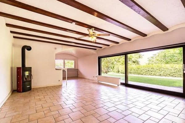 Pronájem bytu 3+1 125 m², Sinsheim Pronájem bytu 3+1 125 m², Sinsheim