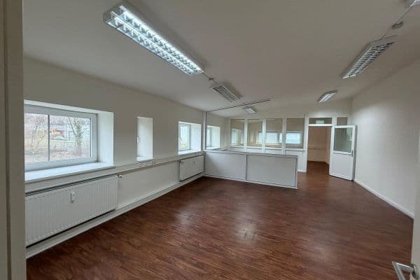Pronájem kanceláře 120 m², Tegelbarg 25, Bad Bramstedt Pronájem kanceláře 120 m², Tegelbarg 25, Bad Bramstedt