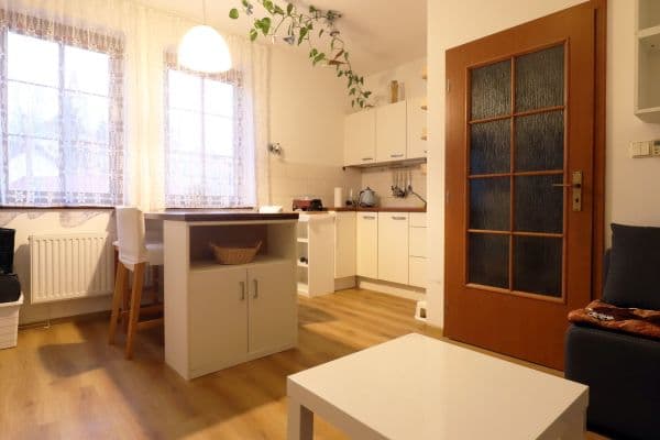 Pronájem bytu 2+kk 35 m², Palackého, Jílové u Prahy Pronájem bytu 2+kk 35 m², Palackého, Jílové u Prahy