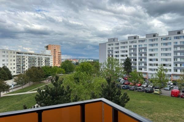 Prodej bytu 1+kk 32 m², Bolevecká, Praha Prodej bytu 1+kk 32 m², Bolevecká, Praha