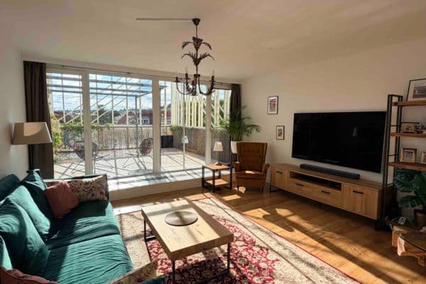 Pronájem bytu 4+1 307 m², Sádky, Praha Pronájem bytu 4+1 307 m², Sádky, Praha