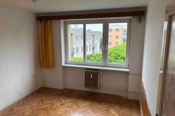 Prodej bytu 3+1 64 m², Družstevní, Solnice Prodej bytu 3+1 64 m², Družstevní, Solnice