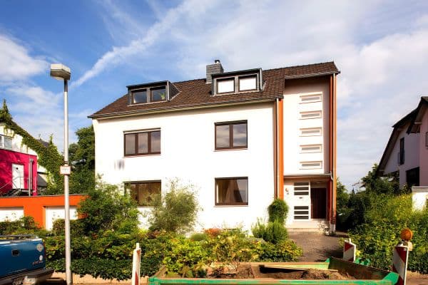 Pronájem bytu 3+1 87 m², Sandbüchel 31, Bergisch Gladbach Pronájem bytu 3+1 87 m², Sandbüchel 31, Bergisch Gladbach