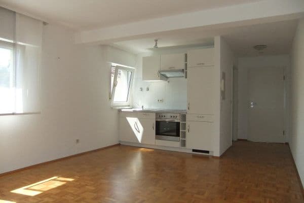 Pronájem bytu 1+1 29 m², Mainz, Porýní-Falc Pronájem bytu 1+1 29 m², Mainz, Porýní-Falc