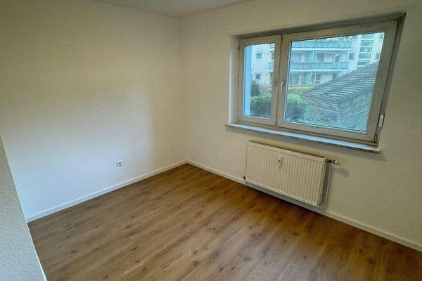 Pronájem bytu 10 m², Victor-Gollancz-Straße 10, Karlsruhe, Bádensko-Württembersko Pronájem bytu 10 m², Victor-Gollancz-Straße 10, Karlsruhe, Bádensko-Württembersko