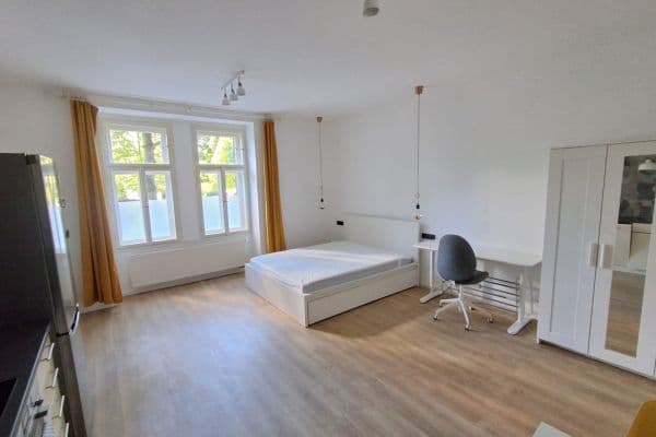 Pronájem bytu 1+kk 35 m², Fibichova, Praha Pronájem bytu 1+kk 35 m², Fibichova, Praha