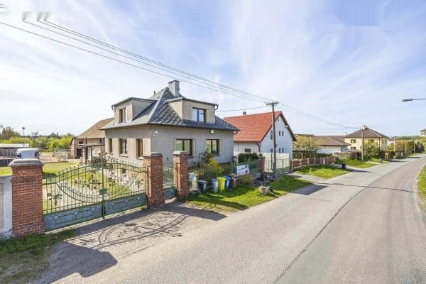 Prodej domu 150 m², pozemek 969 m², Černilovská, Hradec Králové Prodej domu 150 m², pozemek 969 m², Černilovská, Hradec Králové