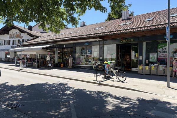 Pronájem nebytového prostoru 226 m², Rathausstraße 1, Grünwald, Bavorsko Pronájem nebytového prostoru 226 m², Rathausstraße 1, Grünwald, Bavorsko