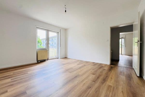 Prodej bytu 3+1 84 m², Georgh-Herwegh-Straße 28, Ludwigshafen am Rhein Prodej bytu 3+1 84 m², Georgh-Herwegh-Straße 28, Ludwigshafen am Rhein