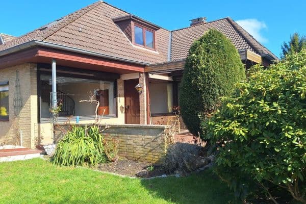 Prodej domu 204 m², pozemek 914 m², Wilhelmshaven, Dolní Sasko Prodej domu 204 m², pozemek 914 m², Wilhelmshaven, Dolní Sasko
