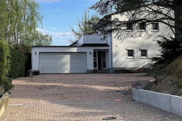 Prodej domu 248 m², pozemek 998 m², Krautgartenweg 3, Neckargemünd-Waldhilsbach Prodej domu 248 m², pozemek 998 m², Krautgartenweg 3, Neckargemünd-Waldhilsbach
