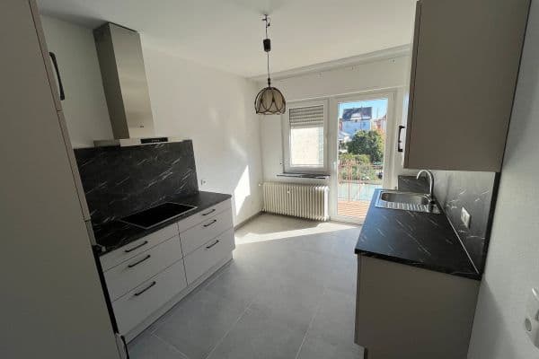 Pronájem bytu 3+1 67 m², Obertshausen Pronájem bytu 3+1 67 m², Obertshausen