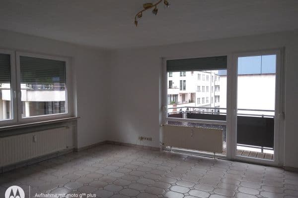 Pronájem bytu 2+1 63 m², Saarbrücken Pronájem bytu 2+1 63 m², Saarbrücken