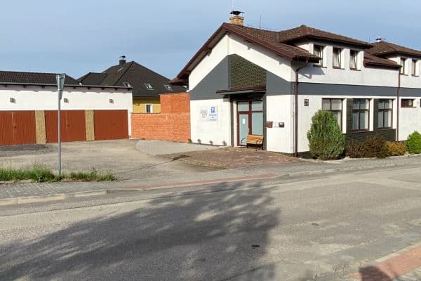 Pronájem nebytového prostoru 150 m², Třešňová, Zliv Pronájem nebytového prostoru 150 m², Třešňová, Zliv