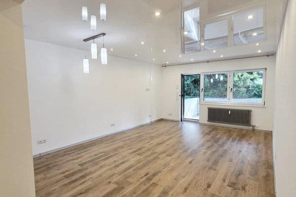 Pronájem bytu 3+1 85 m², Mulheim an der Ruhr Pronájem bytu 3+1 85 m², Mulheim an der Ruhr