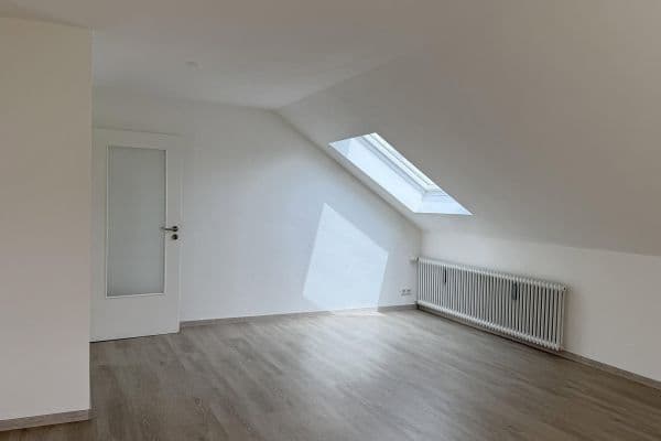 Pronájem bytu 2+kk 76 m², Gablingen Pronájem bytu 2+kk 76 m², Gablingen