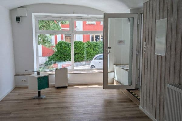Pronájem kanceláře 100 m², Moosburg Pronájem kanceláře 100 m², Moosburg