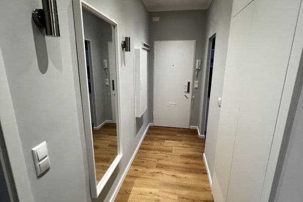 Pronájem bytu 2+1 56 m², Berlin, Berlín Pronájem bytu 2+1 56 m², Berlin, Berlín
