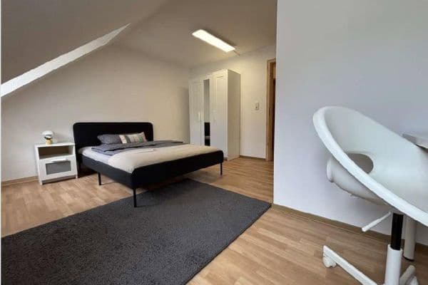 Pronájem bytu 3+1 63 m², Klenzestraße 49, München, Bavorsko Pronájem bytu 3+1 63 m², Klenzestraße 49, München, Bavorsko