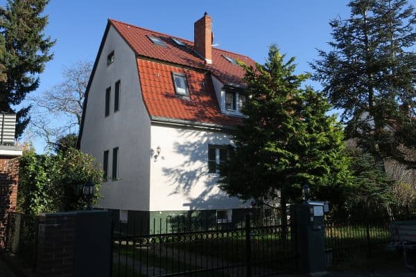 Prodej domu 217 m², pozemek 1.003 m², Zeißpfad 55, Berlin Lichtenrade, Berlín Prodej domu 217 m², pozemek 1.003 m², Zeißpfad 55, Berlin Lichtenrade, Berlín