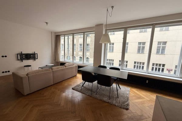 Pronájem bytu 1+kk 58 m², Revoluční, Praha Pronájem bytu 1+kk 58 m², Revoluční, Praha