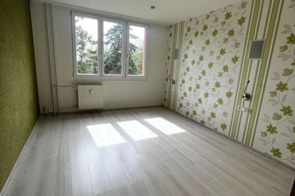 Pronájem bytu 2+1 64 m², Gagarinova, Karlovy Vary Pronájem bytu 2+1 64 m², Gagarinova, Karlovy Vary