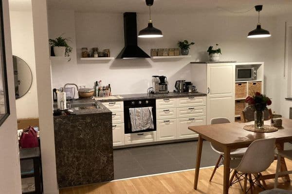 Pronájem bytu 3+1 77 m², Aristide-Briand-Str. 18, Herzogenaurach Pronájem bytu 3+1 77 m², Aristide-Briand-Str. 18, Herzogenaurach