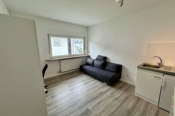 Pronájem bytu 1+1 16 m², Blumhardtstraße 12/1, Heilbronn, Bádensko-Württembersko Pronájem bytu 1+1 16 m², Blumhardtstraße 12/1, Heilbronn, Bádensko-Württembersko