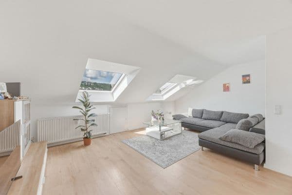 Prodej bytu 2+1 57 m², Feuerbacher Straße 15, Gerlingen Prodej bytu 2+1 57 m², Feuerbacher Straße 15, Gerlingen