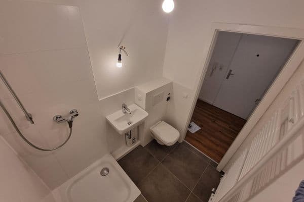 Prodej bytu 1+1 31 m², Hamburg, Hamburg Prodej bytu 1+1 31 m², Hamburg, Hamburg