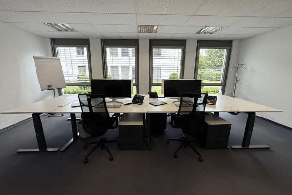 Pronájem kanceláře 355 m², Angermunder Straße 126, Düsseldorf - Angermund, Severní Porýní-Vestfálsko Pronájem kanceláře 355 m², Angermunder Straße 126, Düsseldorf - Angermund, Severní Porýní-Vestfálsko