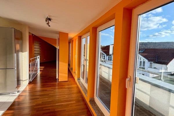 Prodej bytu 3+1 82 m², Am Schäfersberg 5a, Niedernhausen Prodej bytu 3+1 82 m², Am Schäfersberg 5a, Niedernhausen