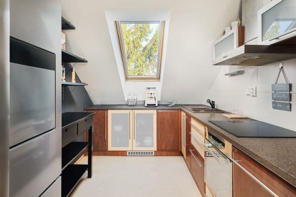 Prodej bytu 3+kk 80 m², Stochovská, Praha Prodej bytu 3+kk 80 m², Stochovská, Praha