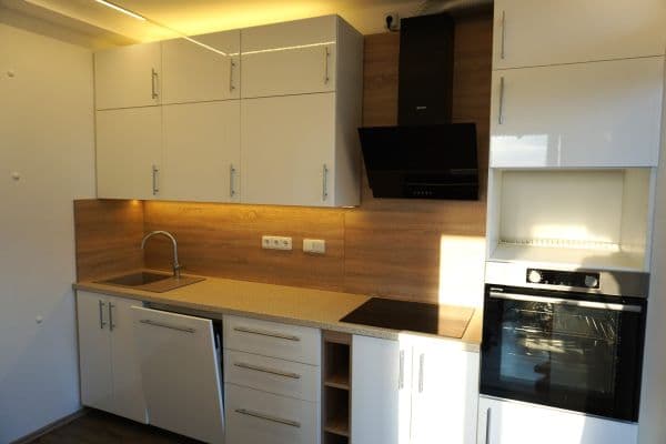 Pronájem bytu 3+1 70 m², Haškova, Brno Pronájem bytu 3+1 70 m², Haškova, Brno