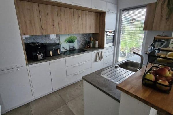 Pronájem bytu 4+1 109 m², Berliner Ring 119, Bensheim Pronájem bytu 4+1 109 m², Berliner Ring 119, Bensheim