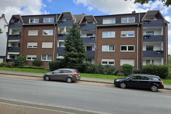 Pronájem bytu 3+1 82 m², Alte Grenzstraße 189, Recklinghausen Pronájem bytu 3+1 82 m², Alte Grenzstraße 189, Recklinghausen