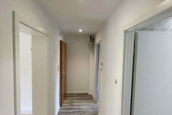 Pronájem bytu 2+1 51 m², Bienroder Weg 57, Braunschweig, Dolní Sasko Pronájem bytu 2+1 51 m², Bienroder Weg 57, Braunschweig, Dolní Sasko