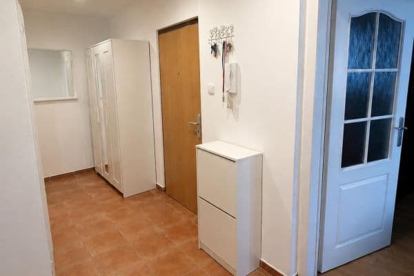 Pronájem bytu 3+kk 64 m², Makovského, Praha Pronájem bytu 3+kk 64 m², Makovského, Praha