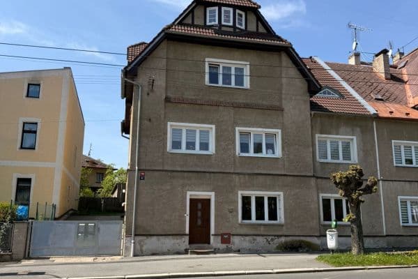Pronájem bytu 3+1 89 m², Palackého, Mariánské Lázně, Karlovarský kraj Pronájem bytu 3+1 89 m², Palackého, Mariánské Lázně, Karlovarský kraj