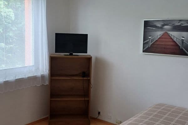 Pronájem bytu 1+1 30 m², Jičínská, Ostrava Pronájem bytu 1+1 30 m², Jičínská, Ostrava