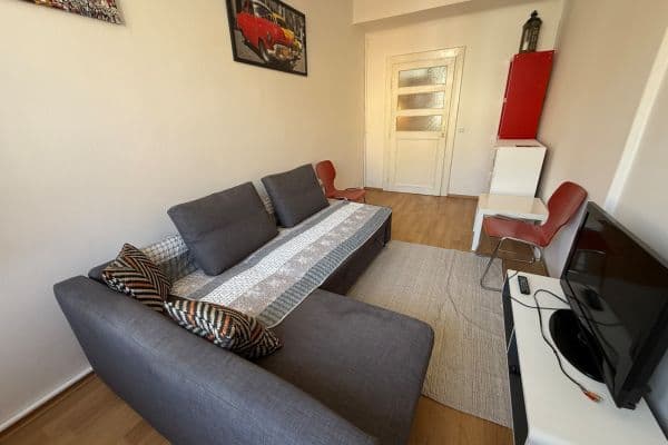 Pronájem bytu 2+1 49 m², Sarajevská, Praha Pronájem bytu 2+1 49 m², Sarajevská, Praha
